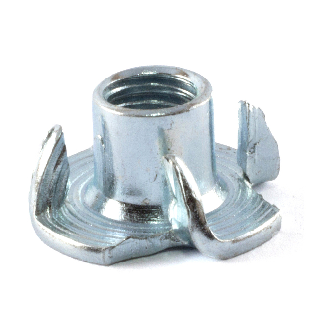 Din1624 4 प्रोंग्ड जिंक प्लेटेड कार्बन स्टील टी-नट्स टी नट