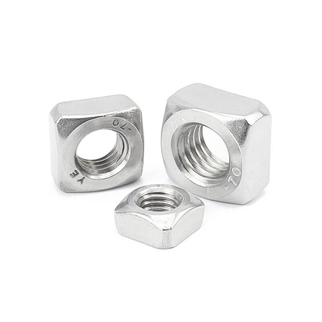 चीन मीट्रिक धागा गैल्वेनाइज्ड स्क्वायर नट जिंक प्लेटेड Din557